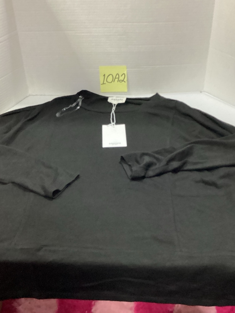 ANDREE BY UNIT Charcoal Black Crewneck Top